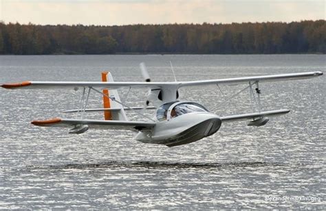 At quora, we work on many challenging engineering problems every day. Super Petrel Light Sport water plane with 'boat hull' | Luxury pontoon boats, Flying boat ...