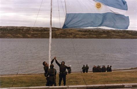 Reivindican La Gesta De Malvinas A Días De Cumplirse 200 Años Del Izamiento De La Bandera