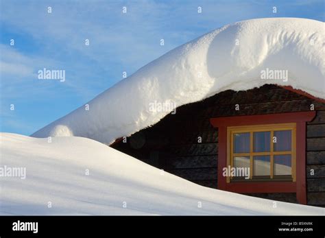 Deep Snow Drifts Hi Res Stock Photography And Images Alamy