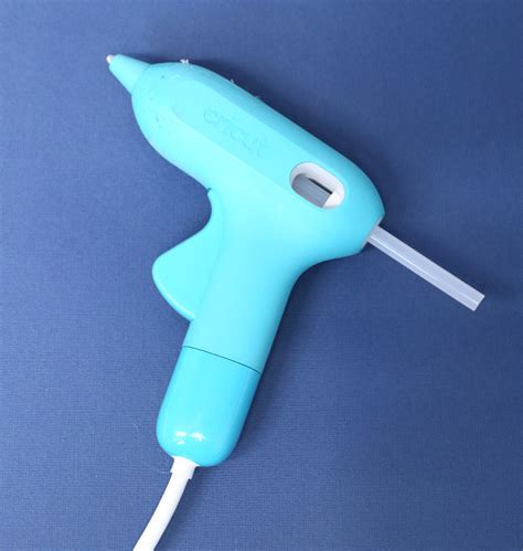 The Best Hot Glue Gun For Crafts Moms And Crafters