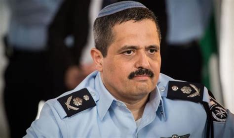 רוני אלשיך, דוד ביתן, גלעד ארדן (צילום: אלשיך: "השוטרים מחכים להפסיק להיות שק חבטות של התקשורת ...