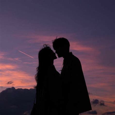 Aesthetic Couple Photos Pin By Kmulls On Aesthetic Wallpaperlist