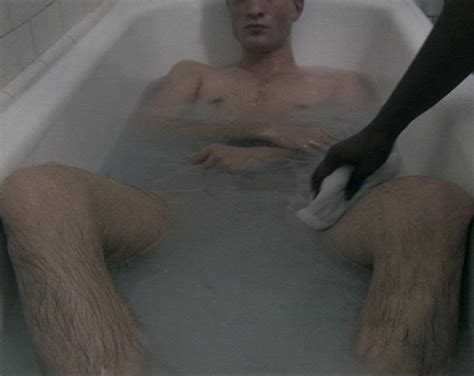 Robert Pattinson Exposed In Bath Vidcaps Naked Male Celebrities
