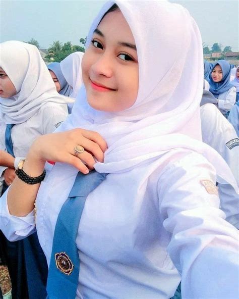 Awek Baju Biru Tudung Putih Kaitlynfinhurst