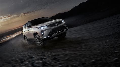 Toyota Fortuner Legender 2020 4k Hd Cars Wallpapers Hd Wallpapers