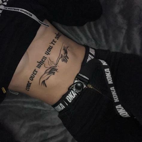 Stomach Tattoos For Women In 2020 Grunge Tattoo Tattoos Ribcage Tattoo
