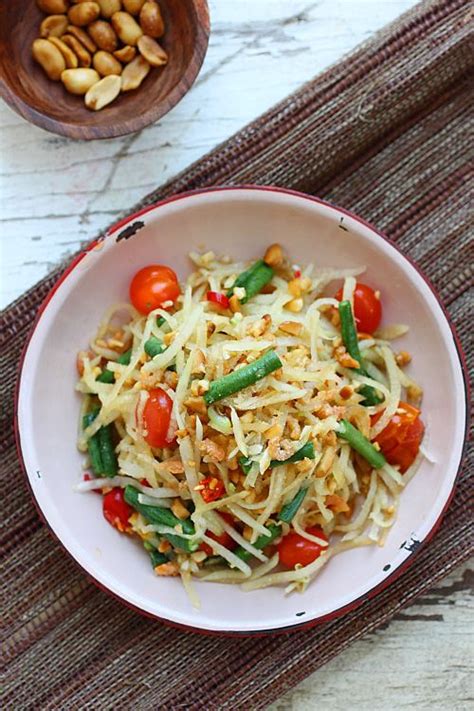 They make an excellent dinner or side any time of the year. Thai green papaya salad - the best salad ever with ...