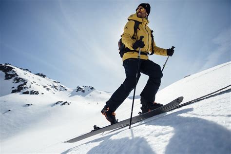 Ski Touring Tips for Beginner Backcountry Skiers | Ski touring, Skiing, Touring