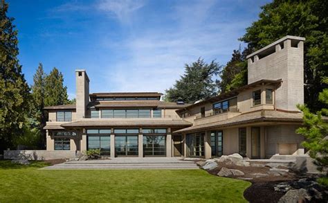 Two Story Lakefront Property In Seattle Engawa House Lakefront