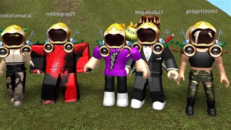 You Can Wear The Golden Dominus Roblox Ready Player One Youtube