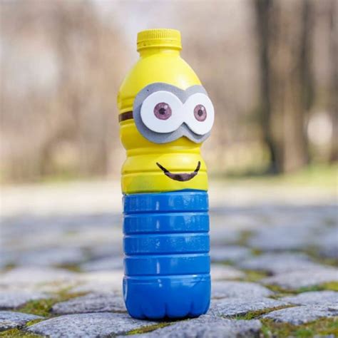 Adorable Plastic Bottle Minion Craft Diy And Crafts