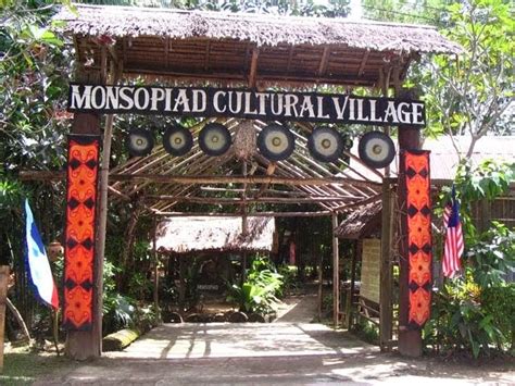 Banyak tempat menarik yang boleh dilawati di kota belud ni. KAMPUNG INDAI, TUARAN, SABAH: TEMPAT-TEMPAT MENARIK DI SABAH