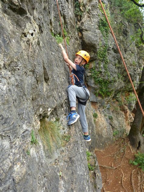 Initiation Escalade Gorges Du Tarn Aventures Occitanes
