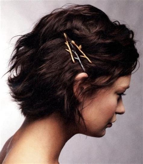 Hairstyles You Can Do With Bobby Pin