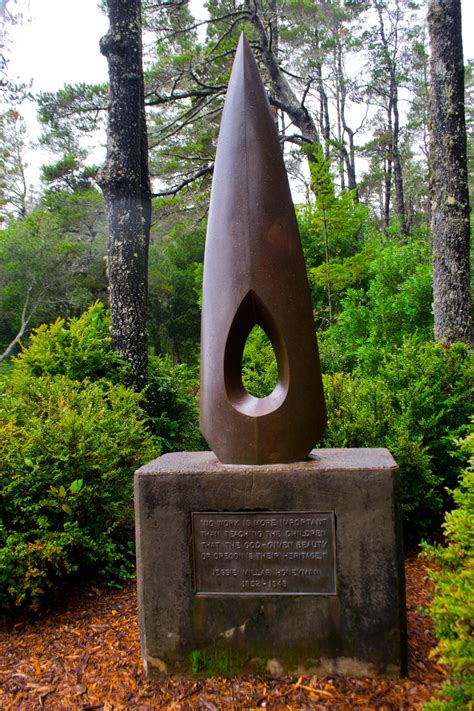 Jessie M. Honeyman Memorial State Park, an Oregon State Park located