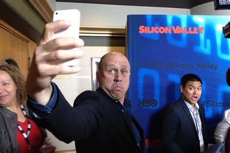 Tech Meets Hollywood At Premiere Of Hbos ‘silicon Valley Digits Wsj