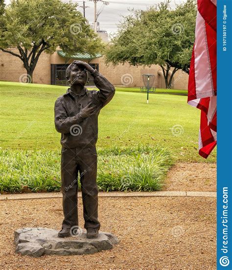 Pledge of allegiance and texas pledge. One Of Seven Sculptures Of `Pledge Of Allegiance` By ...