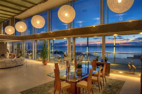 Stunning Modern Ocean View Home With Open Floor Plan Idesignarch