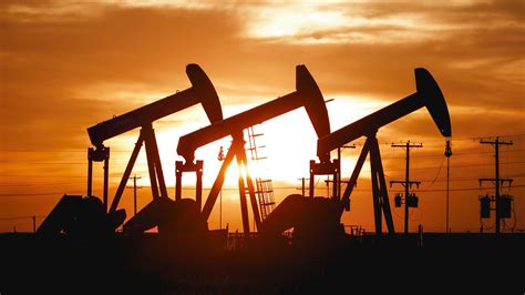 Oil Price Goes Negative As Demand Collapses
