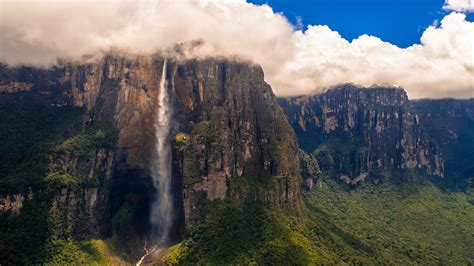 Angel Falls Waterfall At The Auyán Tepui Mountain Canaima National
