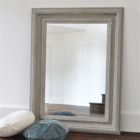 20 Ideas Of Distressed Wall Mirrors