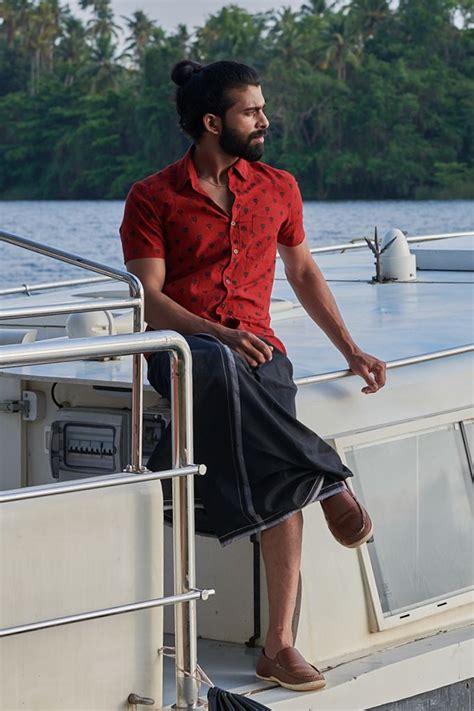 Ustad Lungi Indian Men Fashion Mens Clothing Styles Fashion