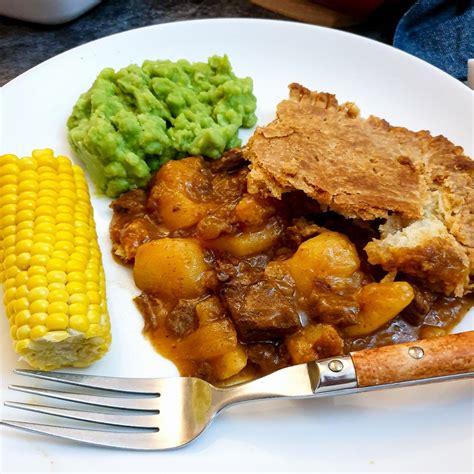 Traditional British Meat And Potato Pie With Suet Pastry Foodle Club