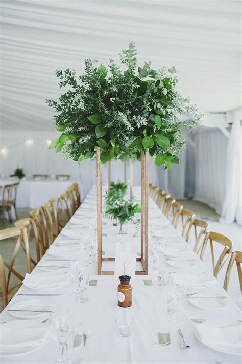 Best Tall Wedding Centerpieces With Images Minimalist Wedding