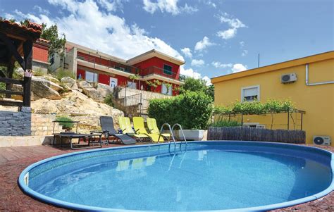 Ferienwohnung ∙ 3 gäste ∙ 1 schlafzimmer. Ferienhaus - Split-Podstrana, Kroatien - CDE407 | Novasol