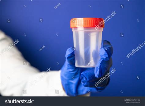 Medical Urine Test Cup Hold Patient Stock Photo 1467327182 Shutterstock