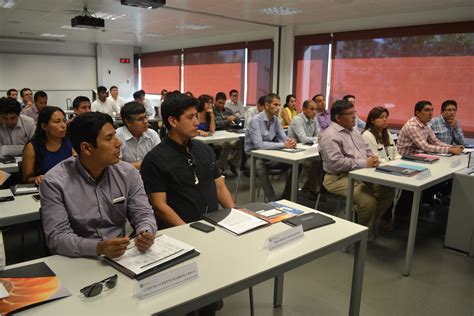 40 Alumnos De La Universidad Peruana De Ciencias Aplicadas De Perú Asisten Al Seminario De