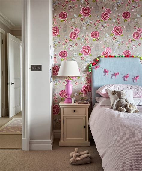 Childrens Bedroom Wallpaper Ideas Add Character With Wallpaper
