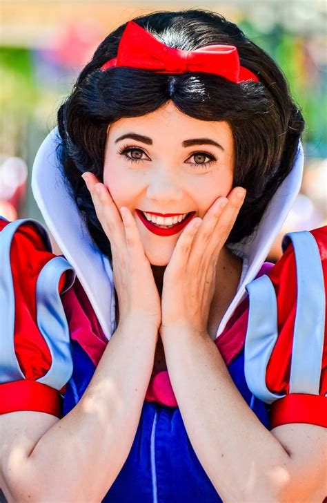 Bellesgrotto Snow White Disney Face Characters Disney Princess Real