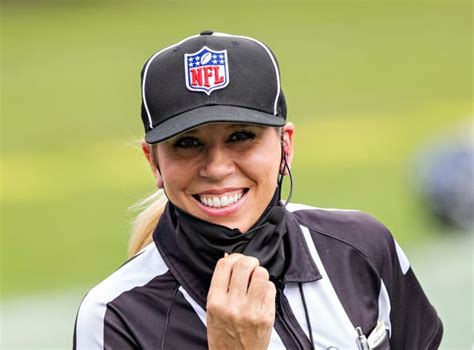 Who Is Sarah Thomas Nfl Official Makes History As First Female Ref To