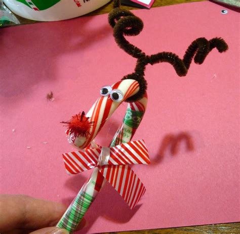 It's so simple and the kids loved making them and turning. Candy Cane Reindeer Craft