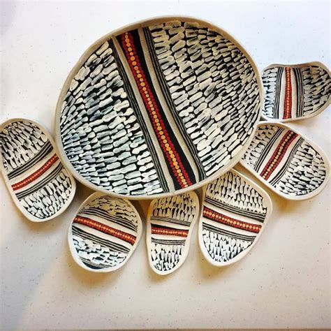 Optically Addicted Contemporary Indigenous Australian Ceramics