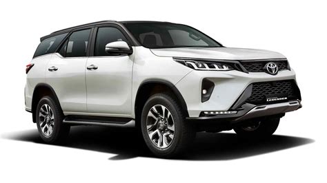 Toyota Fortuner Legender 4x4 Automatic Launched In India At Rs 4233