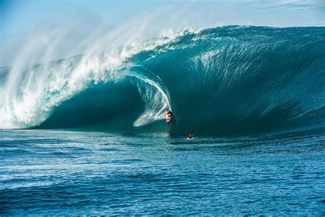 Sessions Watch A Seasons Worth Of Teahupoo Video