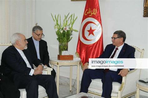 150831 tunis aug 31 2015 tunisian prime minister habib essid r meets with iranian
