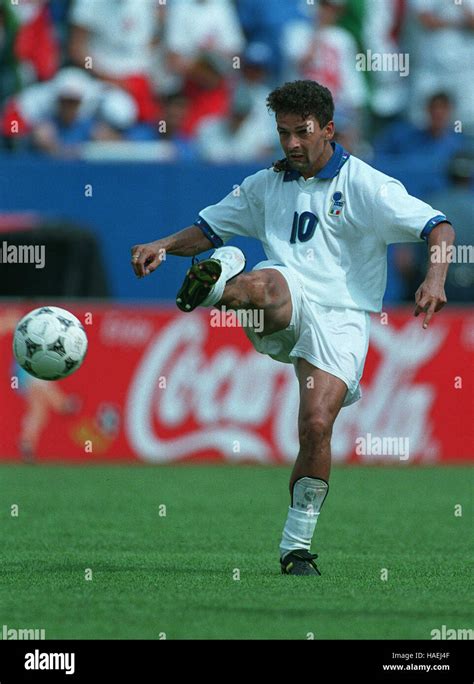 Roberto Baggio Italy And Juventus Fc 05 July 1994 Stock Photo Alamy