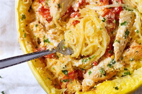 If you've had stuffed spaghetti squash before, you know this thai chicken spaghetti squash recipe is no exception, and has the added bonus of being laced. Chicken Spaghetti Squash Recipe — Eatwell101
