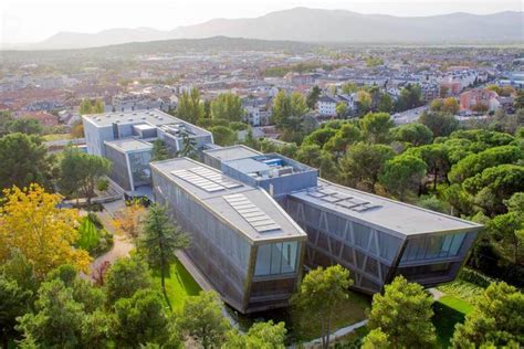 ᐈ Mejores Universidades Para Estudiar Diseño De Interiores En España