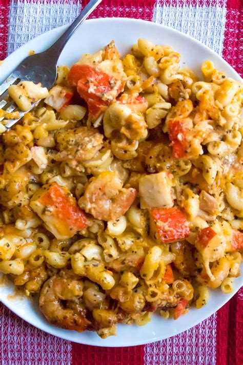 Had leftover peas and carrots so used them and a can of corn, drained. Cajun Shrimp and Crab Mac and Cheese ~ Recipe | Queenslee ...