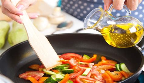 Aprenda cómo cocinar los alimentos sin perder sus nutrientes AMPrensa