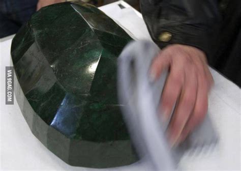 The Worlds Largest Emerald The Science Blog