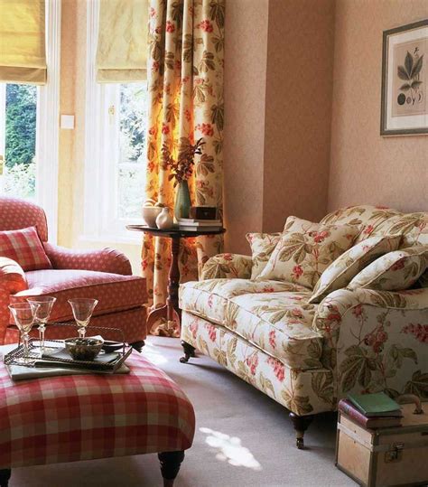 10 Best Country Sofas For Your Countryside Home