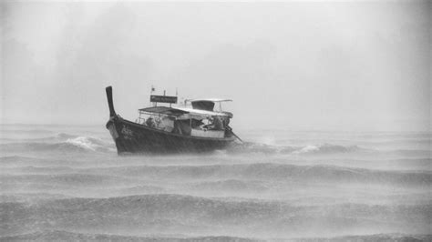 Veilig in de storm, bij Jezus op de boot Power to the Mama's