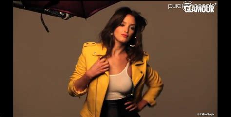 Charlotte Le Bon Sublime Lors Du Shooting Pour Le Magazine Glamour Purepeople