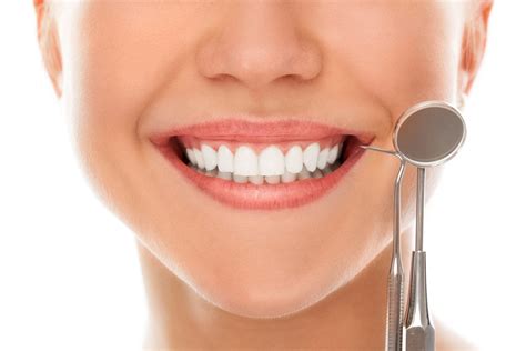 The Five Big Signs Of A Healthy Smile