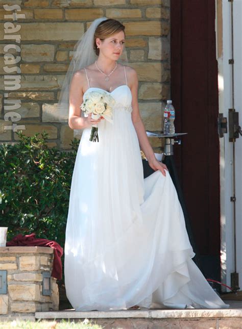 Jim and pam wedding, jim cuts tie, jim and pam, thats what she said, fire drill, asian jim, did i stutter, no god no, theme song, funniest office, office jim, office dwight, office michael, office clips, watch office, scotts tots. PHOTOS Jim and Pam from The Office wedding pictures Jenna ...